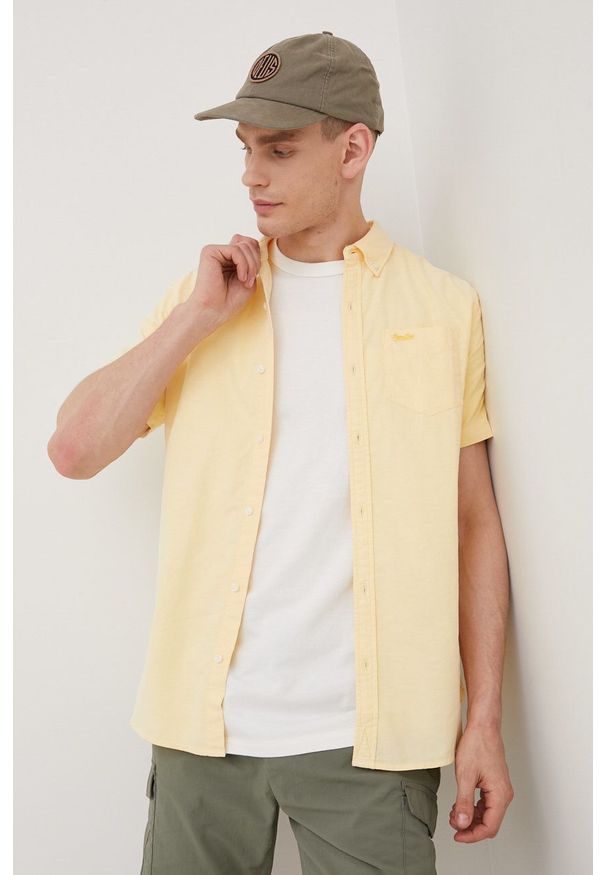 Superdry koszula bawełniana męska kolor żółty regular z kołnierzykiem button-down. Typ kołnierza: button down. Kolor: żółty. Materiał: bawełna. Długość rękawa: krótki rękaw. Długość: krótkie