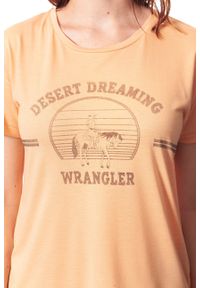 Wrangler - WRANGLER T SHIRT DAMSKI DRAPE TEE APRICOT NECTAR W7016DI65 112130884. Wzór: nadruk. Styl: vintage