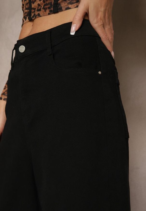 Renee - Czarne Szorty Jeansowe High Waist Typu Bermudy Baggy Sonallea. Okazja: na spacer. Stan: podwyższony. Kolor: czarny. Materiał: jeans. Wzór: aplikacja. Styl: elegancki