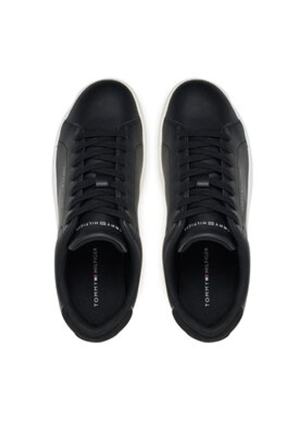 TOMMY HILFIGER - Tommy Hilfiger Sneakersy Th Court Lth Detail Ess FM0FM05367 Czarny. Kolor: czarny. Materiał: skóra