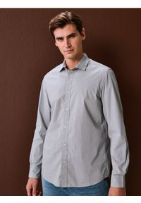 Sinsay - Koszula z długim rękawem we wzory - szary. Kolor: szary. Długość rękawa: długi rękaw. Długość: długie