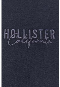 Hollister Co. bluza męska kolor czarny z kapturem z aplikacją. Typ kołnierza: kaptur. Kolor: czarny. Wzór: aplikacja #2