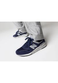 Buty męskie New Balance CM997HCE - granatowe. Okazja: na co dzień. Kolor: niebieski. Materiał: zamsz, syntetyk, materiał, tworzywo sztuczne. Szerokość cholewki: normalna #2