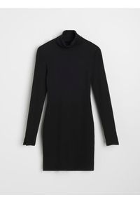 Sinsay - Sukienka z golfem - czarny. Typ kołnierza: golf. Kolor: czarny #1