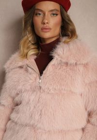Renee - Różowa Pikowana Kurtka Futrzana z Eleganckim Kołnierzem Sinadrea. Kolor: różowy. Materiał: futro. Sezon: zima. Styl: elegancki