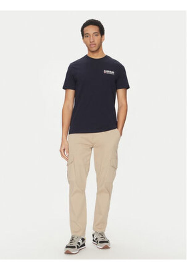 Napapijri T-Shirt Kasba NP0A4HQQ Granatowy Regular Fit. Kolor: niebieski. Materiał: bawełna