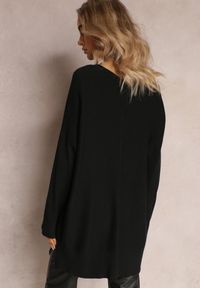 Renee - Czarny Oversizowy Sweter o Przedłużonym Fasonie z Rękawami Typu Nietoperz Porunxa. Kolor: czarny. Długość: długie. Sezon: jesień, zima #3
