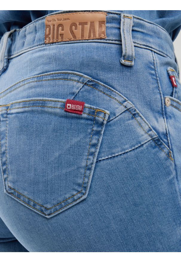 Big-Star - Jeansy damskie push up z wysokim stanem jasnoniebieskie Melinda High Waist 103. Stan: podwyższony. Kolor: niebieski. Sezon: lato