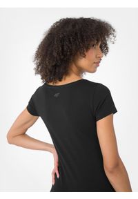 4f - 4F T-shirt slim gładki damski S. Kolor: czarny. Materiał: bawełna, elastan. Wzór: gładki