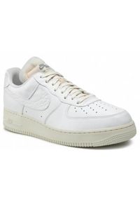 Buty do chodzenia damskie Nike Air Force 1 LO Prm. Zapięcie: sznurówki. Kolor: biały. Materiał: materiał, guma, syntetyk. Szerokość cholewki: normalna. Model: Nike Air Force. Sport: turystyka piesza