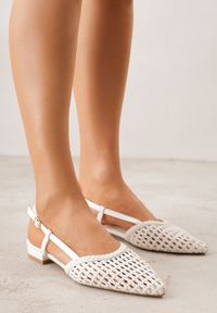 Renee - Białe Sandały z Plecioną Cholewką Triscan. Zapięcie: sprzączka. Kolor: biały. Sezon: wiosna #1
