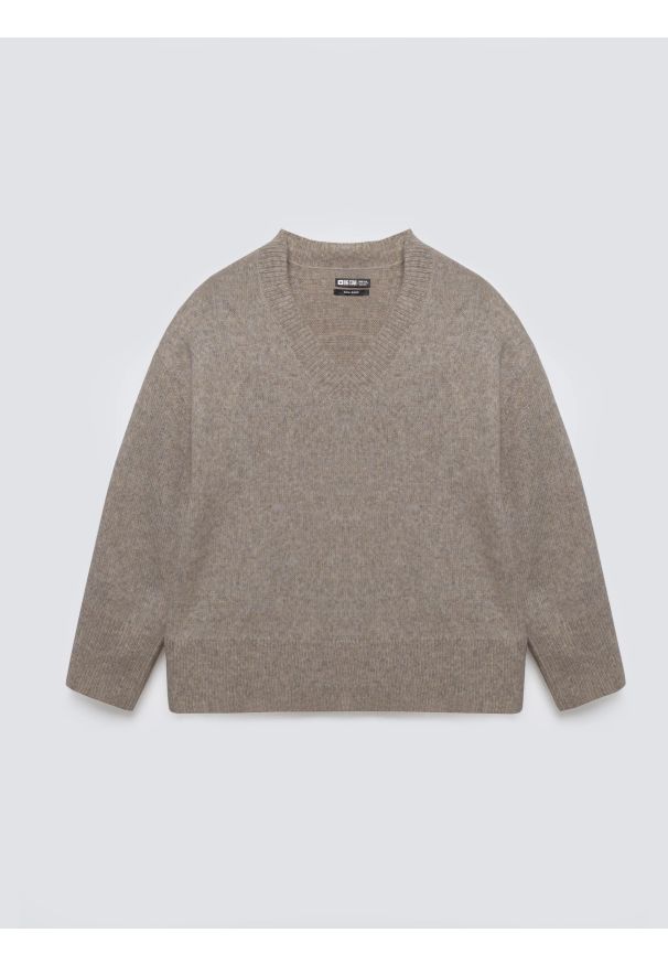 Big-Star - Sweter damski v-neck z dodatkiem wełny brązowy Violina 804. Okazja: do pracy, na co dzień. Kolor: brązowy. Materiał: wełna. Wzór: ze splotem, jednolity. Styl: klasyczny, casual