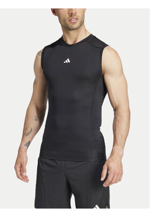 Adidas - adidas Koszulka techniczna TECHFIT Compression Training JE6694 Czarny Slim Fit. Kolor: czarny. Materiał: syntetyk. Technologia: Techfit (Adidas)
