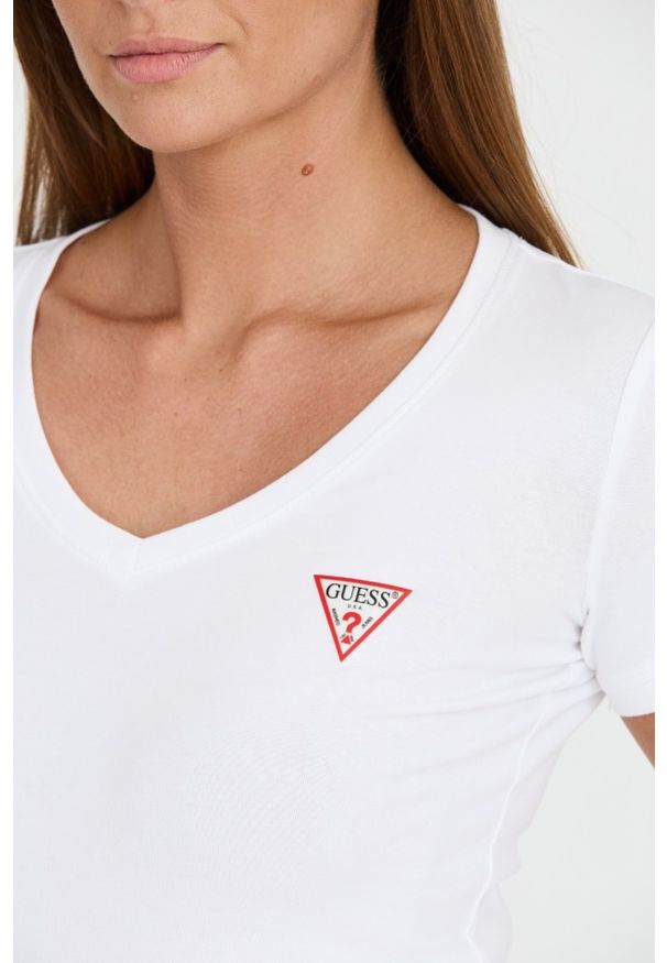 Guess - GUESS Biały damski t-shirt Mini Triangle Tee, Rozmiar XS. Kolor: biały