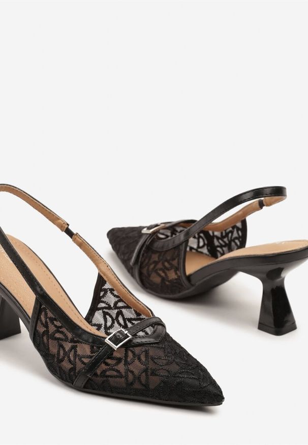 Renee - Czarne Sandały Vices na Obcasie z Haftowanej Siateczki Telaniriel. Okazja: na co dzień. Kolor: czarny. Materiał: jeans. Wzór: haft. Obcas: na obcasie. Styl: casual, elegancki. Wysokość obcasa: średni