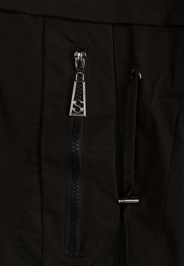 Born2be - Czarna Przejściowa Kurtka Parka z Kapturem i Podwijanymi Rękawami Tinarose. Okazja: na co dzień, na spacer. Typ kołnierza: kaptur. Kolor: czarny. Materiał: dresówka, jeans. Styl: casual