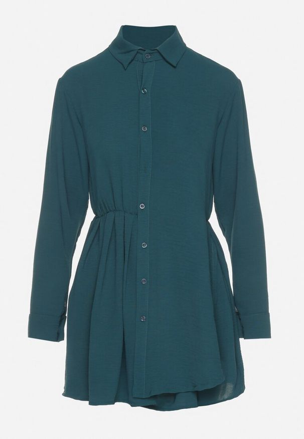 Born2be - Ciemnozielona Asymetryczna Sukienka o Koszulowym Kroju z Gumką w Talii Elodina. Kolor: zielony. Długość rękawa: długi rękaw. Typ sukienki: asymetryczne, koszulowe. Styl: elegancki, sportowy