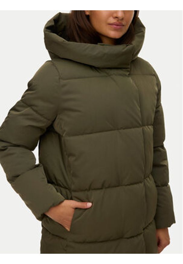 Vero Moda Kurtka zimowa Stella 10300030 Zielony Regular Fit. Kolor: zielony. Materiał: syntetyk. Sezon: zima