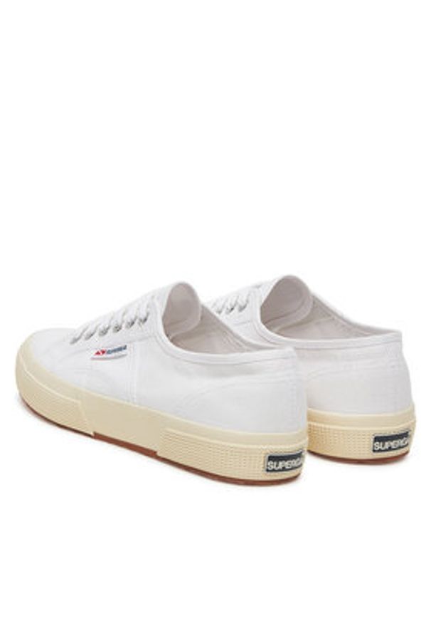 Superga Tenisówki 2750 Cotu Classic S000010 Biały. Kolor: biały. Materiał: materiał