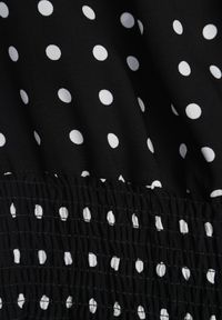 Born2be - Czarna Sukienka z Bawełny Rozkloszowana w Kropki Toliennea. Okazja: na co dzień. Kolor: czarny. Materiał: bawełna. Wzór: kropki. Styl: casual #4