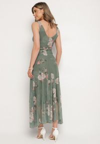 Born2be - Ciemnozielona Siateczkowa Sukienka z Kwiatowym Motywem Milanessa. Okazja: na co dzień. Kolor: zielony. Materiał: jeans. Wzór: kwiaty. Typ sukienki: proste. Styl: casual, elegancki #3