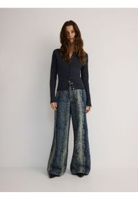 Reserved - Jeansy wide leg ze zwierzęcym nadrukiem - wielobarwny. Wzór: nadruk, motyw zwierzęcy #1