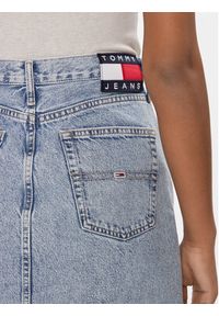 Tommy Jeans Spódnica jeansowa Claire DW0DW16843 Niebieski Wide Fit. Kolor: niebieski. Materiał: bawełna