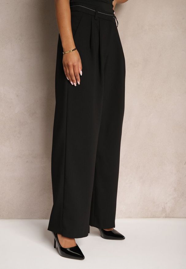 Renee - Czarne Garniturowe Spodnie High Waist o Szerokim Kroju z Dodatkiem Wiskozy Mavaira. Okazja: na co dzień. Stan: podwyższony. Kolor: czarny. Materiał: wiskoza. Styl: elegancki, casual, klasyczny