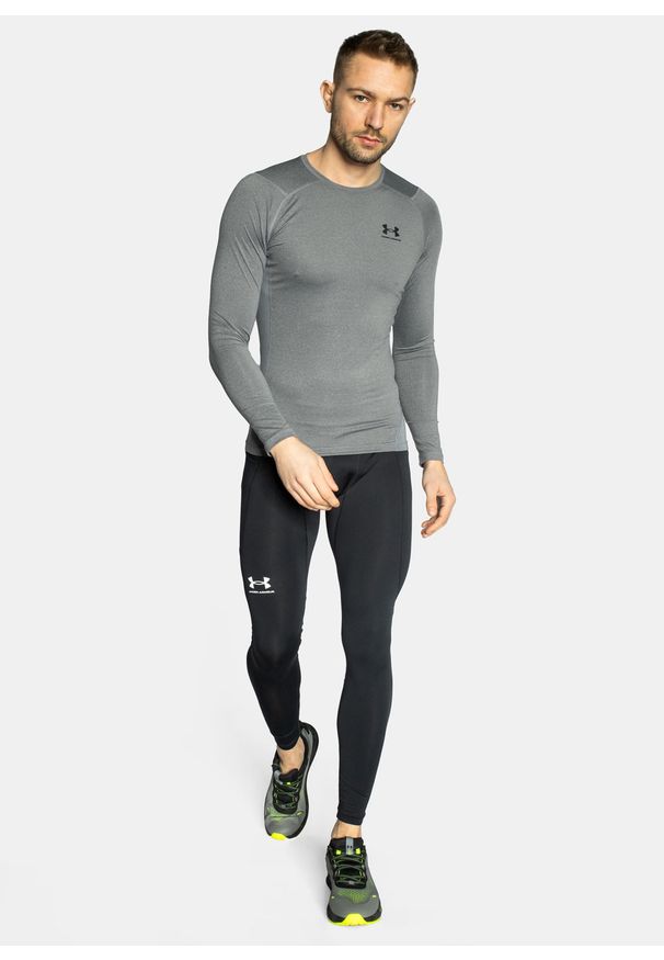 Koszulka męska treningowa szara Under Armour HeatGear Armour LongSleeve. Kolor: szary. Materiał: poliester, elastan, materiał, tkanina. Długość rękawa: długi rękaw. Długość: długie. Sport: fitness