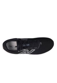 Buty do biegania męskie New Balance Lk9 M520. Kolor: czarny. Materiał: materiał, syntetyk. Szerokość cholewki: normalna