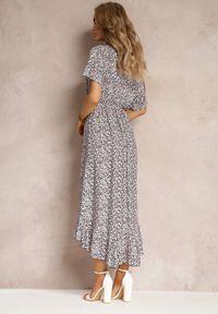 Renee - Granatowo-Różowa Kwiecista Sukienka Midi z Gumką i Materiałowym Paskiem w Talii Hidrett. Typ kołnierza: dekolt kopertowy. Kolor: niebieski. Materiał: materiał. Długość rękawa: krótki rękaw. Sezon: wiosna, lato. Typ sukienki: kopertowe. Długość: midi #5