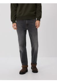 Reserved - Jeansy straight z efektem sprania - czarny. Kolor: czarny #1