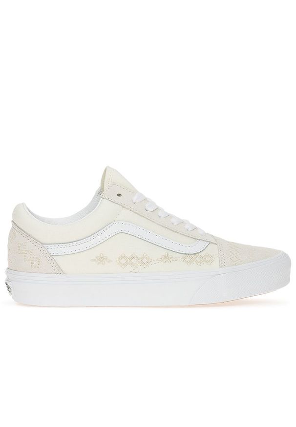 Buty Vans Old Skool VN0007NTCDA1 - białe. Okazja: na co dzień. Kolor: biały. Materiał: zamsz, tkanina, guma. Szerokość cholewki: normalna. Model: Vans Old Skool