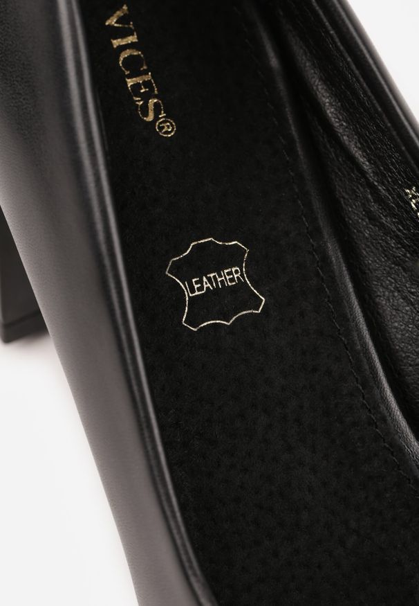 Born2be - Czarne Klasyczne Czółenka Vices na Słupku z Wkładką ze Skóry Naturalnej Erani. Okazja: na spotkanie biznesowe. Kolor: czarny. Materiał: skóra. Obcas: na słupku. Styl: klasyczny