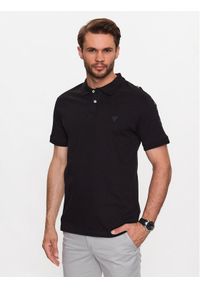 Guess Polo M3YP01 K7O64 Czarny Slim Fit. Typ kołnierza: polo. Kolor: czarny. Materiał: bawełna