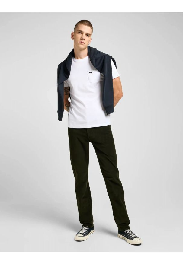 Lee - MĘSKIE SPODNIE LEE DAREN ZIP FLY OLIVE NIGHT 112373982