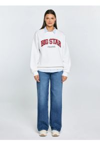 Big-Star - Bluza damska z logo BIG STAR biała Rubena 100. Okazja: na co dzień. Kolor: biały. Materiał: dresówka, materiał, dzianina, jeans, skóra. Długość rękawa: długi rękaw. Długość: długie. Wzór: aplikacja. Styl: klasyczny, casual, sportowy #2