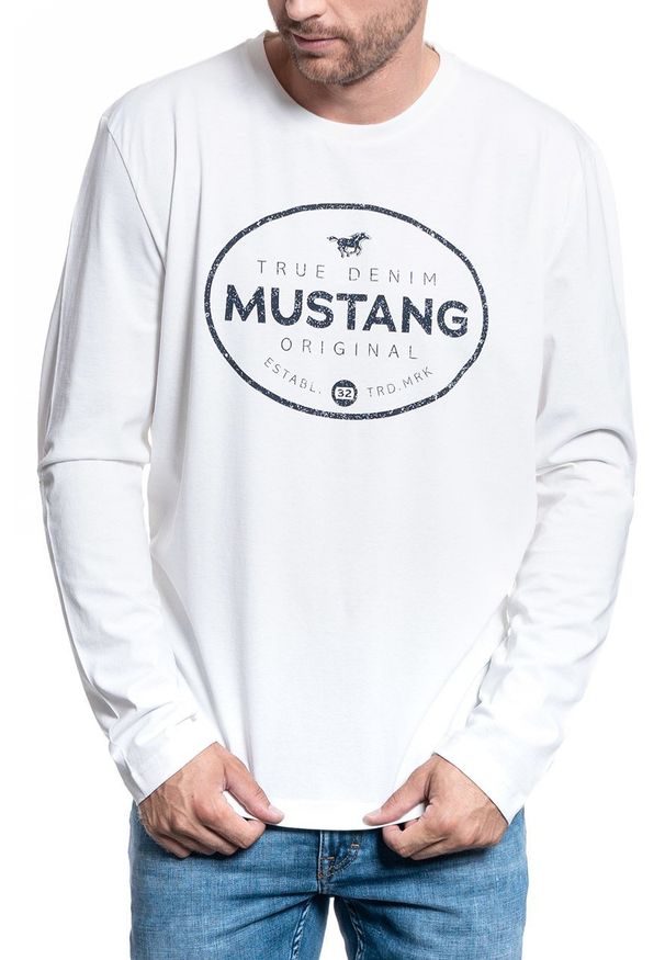 Mustang - KOSZULKA Z DŁUGIM RĘKAWEM MUSTANG ADRIAN C Print 1010690 2020. Długość rękawa: długi rękaw. Długość: długie. Wzór: nadruk