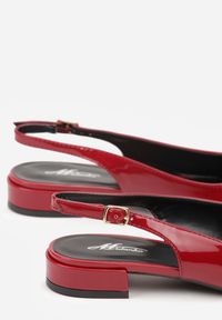Born2be - Bordowe Lakierowane Płaskie Sandały Baleriny Ozdobione Paskiem Delanisse. Okazja: na co dzień, na spacer. Zapięcie: pasek. Kolor: czerwony. Materiał: lakier. Wzór: aplikacja. Obcas: na obcasie. Styl: casual, elegancki. Wysokość obcasa: niski #4