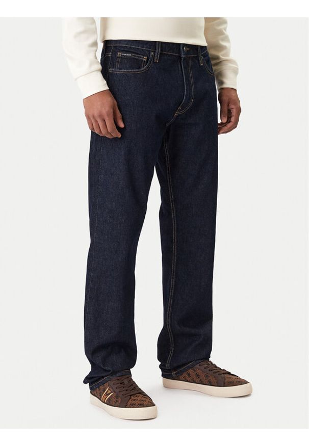 Guess Jeans Jeansy M4BA80 D5HS1 Granatowy Regular Fit. Kolor: niebieski