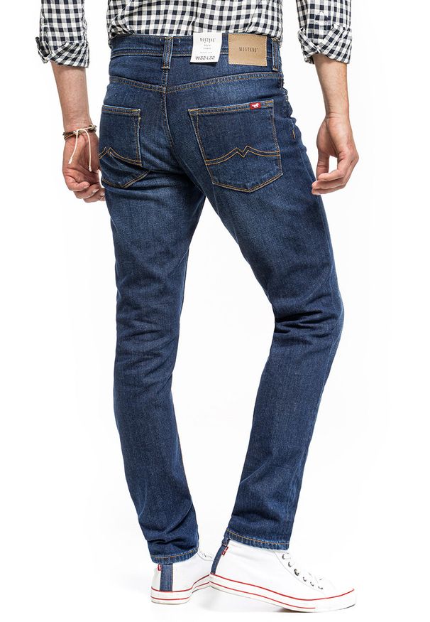 Mustang - MUSTANG VEGAS MĘSKIE SPODNIE JEANSOWE DENIM BLUE 1014039 5000 982. Okazja: na spotkanie biznesowe, na randkę, na co dzień. Stan: obniżony. Sezon: wiosna, lato. Styl: klasyczny, sportowy, casual, biznesowy, elegancki