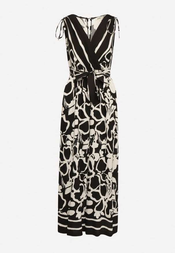 Born2be - Czarny Kopertowy Kombinezon z Wiskozą Wykończony Gumką w Talii z Materiałowym Paskiem Inatia. Okazja: na co dzień. Kolor: czarny. Materiał: wiskoza, materiał. Długość: długie. Styl: casual, elegancki