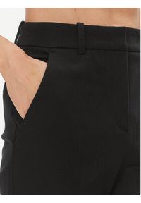 Calvin Klein Chinosy Gabardine K20K205785 Czarny Slim Fit. Kolor: czarny. Materiał: bawełna