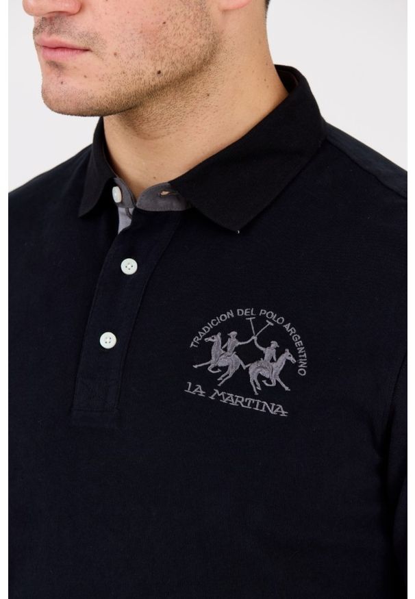 La Martina - LA MARTINA Czarny męski longsleeve polo HEAVY JERSEY, Rozmiar L. Typ kołnierza: polo. Kolor: czarny. Materiał: jersey. Długość rękawa: długi rękaw. Długość: długie. Styl: klasyczny