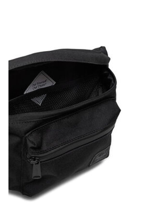 Herschel Saszetka nerka Pop Quiz Hip Pack 11406-05881 Czarny. Kolor: czarny. Materiał: materiał