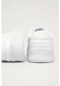 Lacoste - Buty skórzane Challenge 01020 2 SMA. Nosek buta: okrągły. Zapięcie: sznurówki. Kolor: biały. Materiał: skóra. Szerokość cholewki: normalna #5