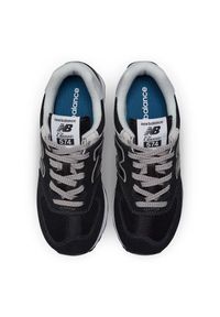 Buty New Balance sneakersy M WL574EVB czarne. Okazja: na co dzień. Kolor: czarny. Materiał: materiał, zamsz, skóra, guma. Szerokość cholewki: normalna. Model: New Balance 574 #6
