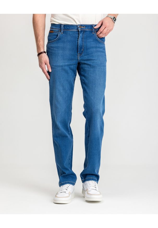 Wrangler - SPODNIE JEANSOWE JEANSY DŻINSY WRANGLER TEXAS RUSTIC 112361301. Okazja: do pracy, na co dzień. Styl: elegancki, klasyczny, casual
