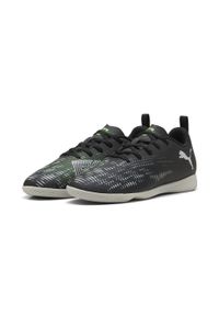 Puma - Młodzieżowe halowe buty piłkarskie FUTURE 8 PLAY IT PUMA. Kolor: wielokolorowy, czarny, zielony. Materiał: materiał, syntetyk. Sport: piłka nożna