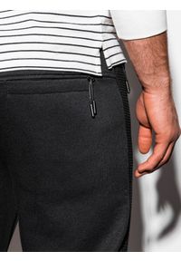 Ombre Clothing - Spodnie męskie dresowe joggery P920 - czarne - XXL. Kolor: czarny. Materiał: dresówka